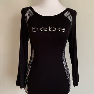 New no tag, Women’s Top Bebe Small Size. Black.